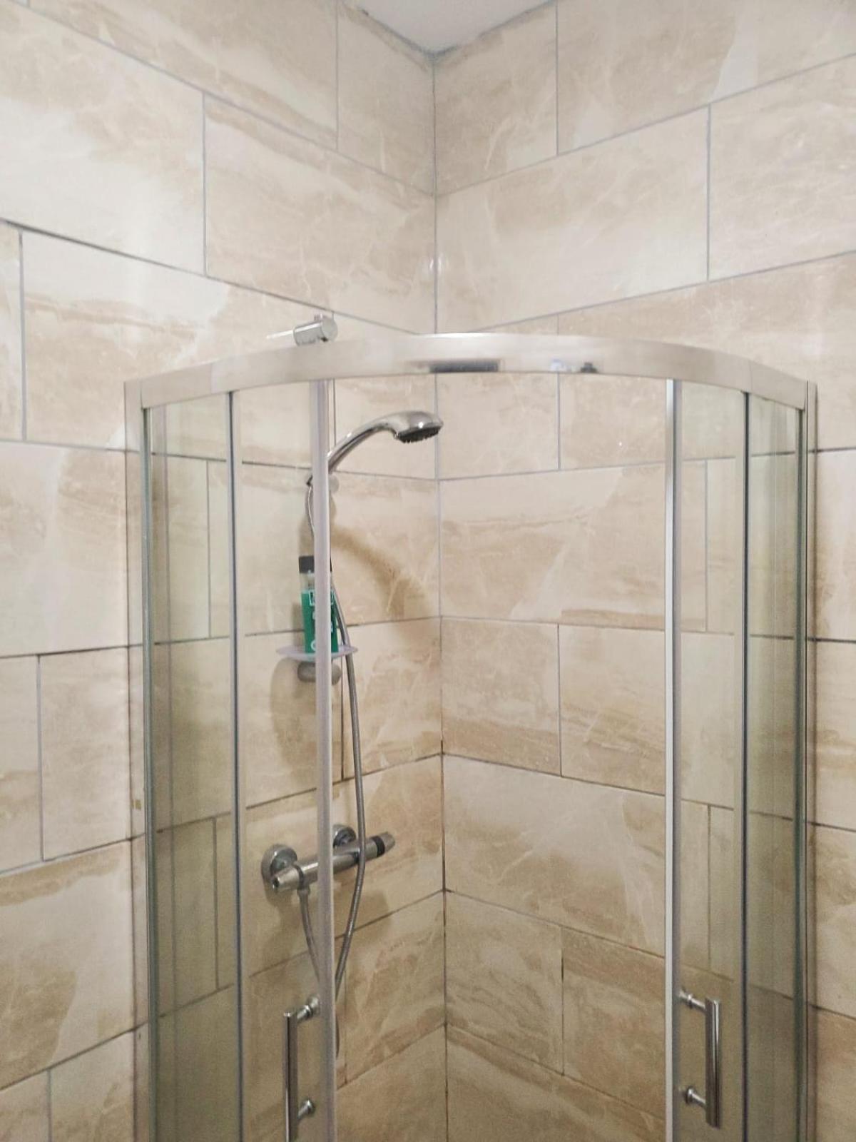 En Suite Bedrooms, Heaton, Newcastle Newcastle upon Tyne Quarto foto