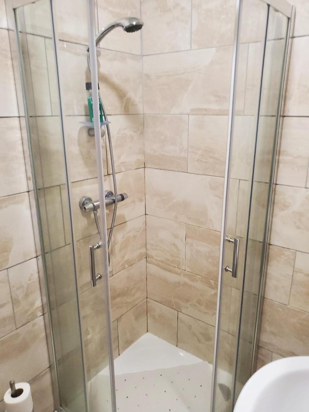 En Suite Bedrooms, Heaton, Newcastle Newcastle upon Tyne Quarto foto